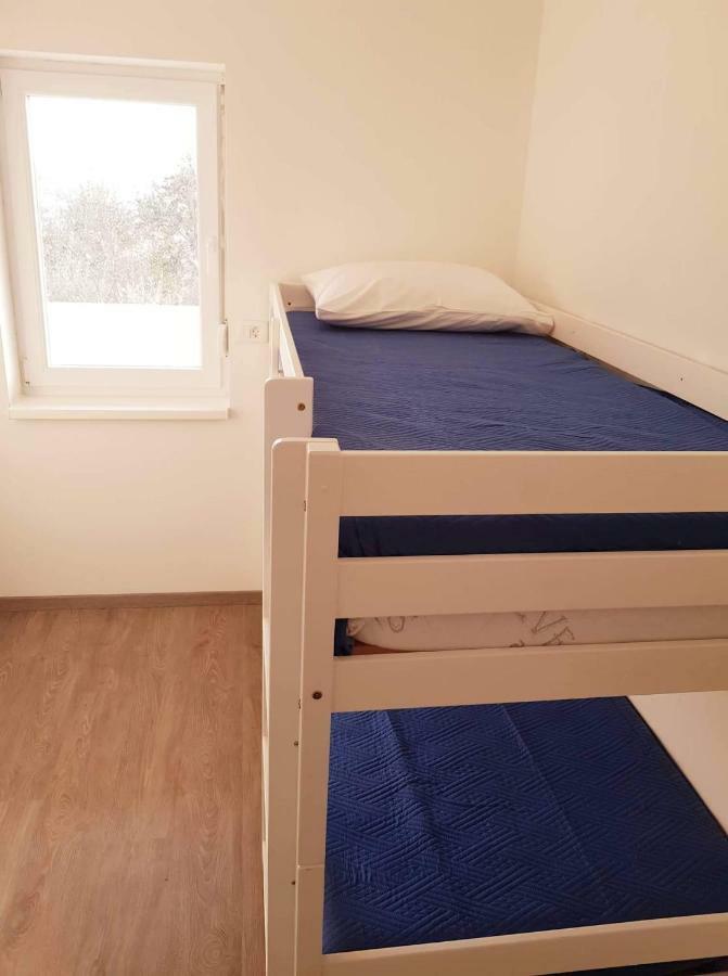 Apartmani Luce I Miho Nin Esterno foto